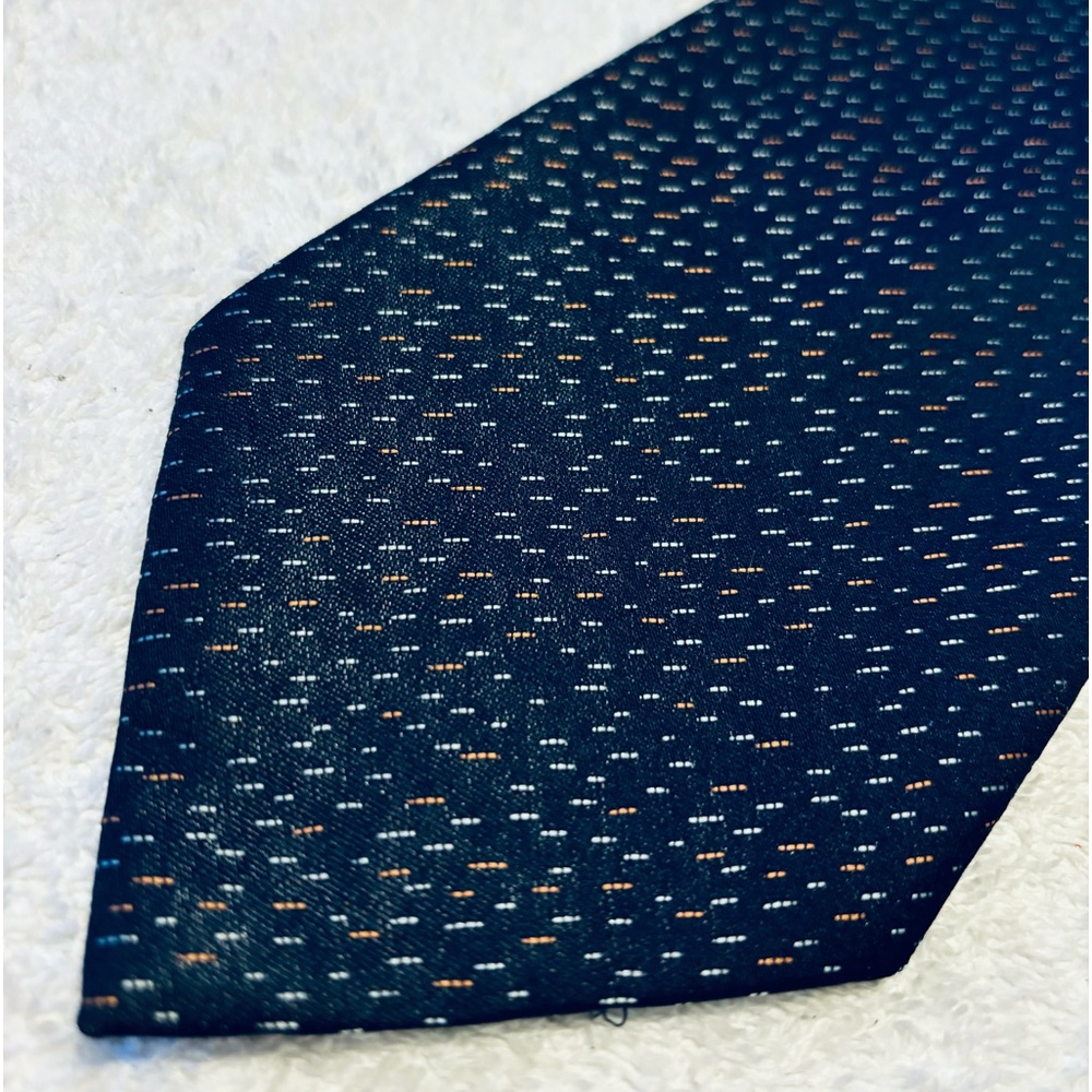 Brand New Corporate Power Tie By CERRUTI 1881